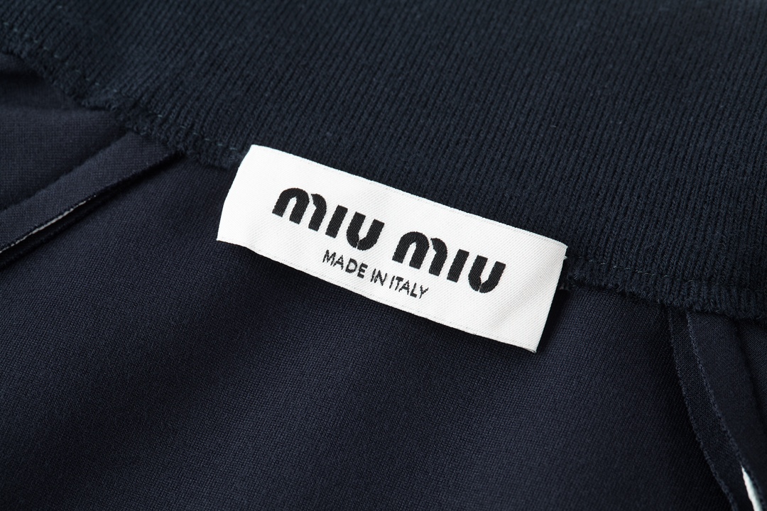 e5b824264c73f1bbeda6b167ef73de2d_1734420325_6867.jpg