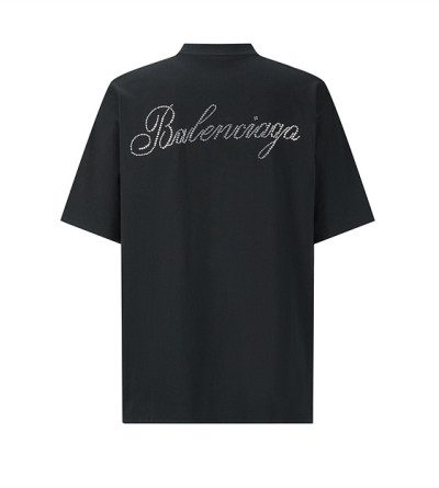 발렌시아가 큐빅 레터링 반팔티