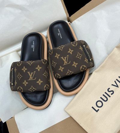 루이비통 풀 필로우 슬리퍼