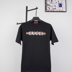 구찌 레터링 반팔티