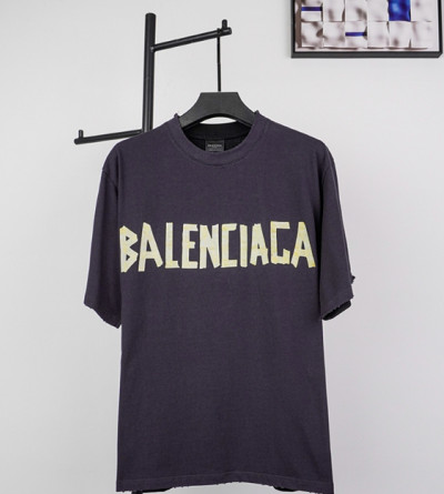 발렌시아가 투웨이 반팔티