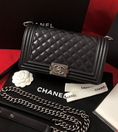 샤넬 보이백 미듐