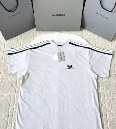 발렌시아가 숄더스트랩 반팔