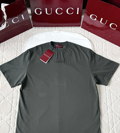 구찌 자수 로고 반팔