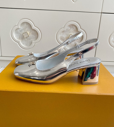 루이비통 슬링백 펌프스