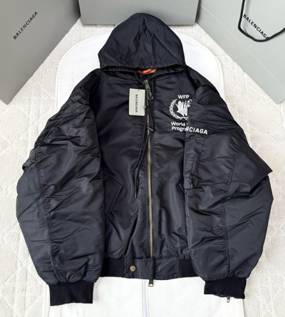 발렌시아가 월드 푸드 점퍼