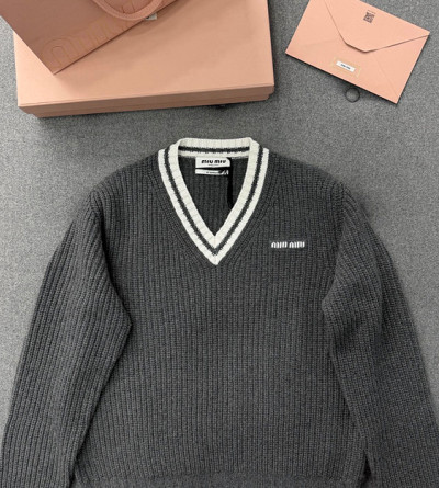 미우미우 캐시미어 혼방 니트