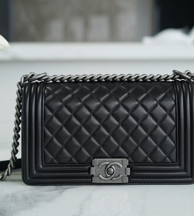 샤넬 램스킨 보이백 미듐