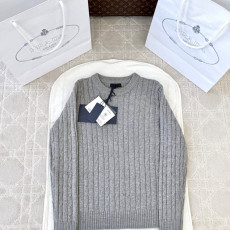 프라다 꽈배기 니트