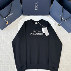 디올 레터링 맨투맨