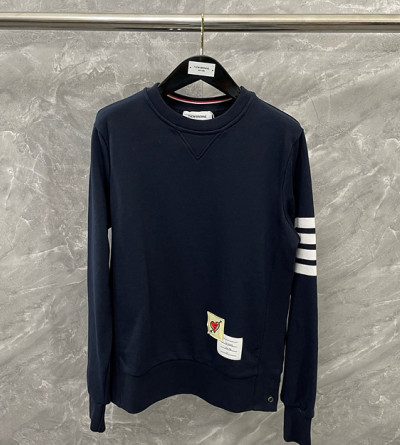 톰브라운 하트 맨투맨